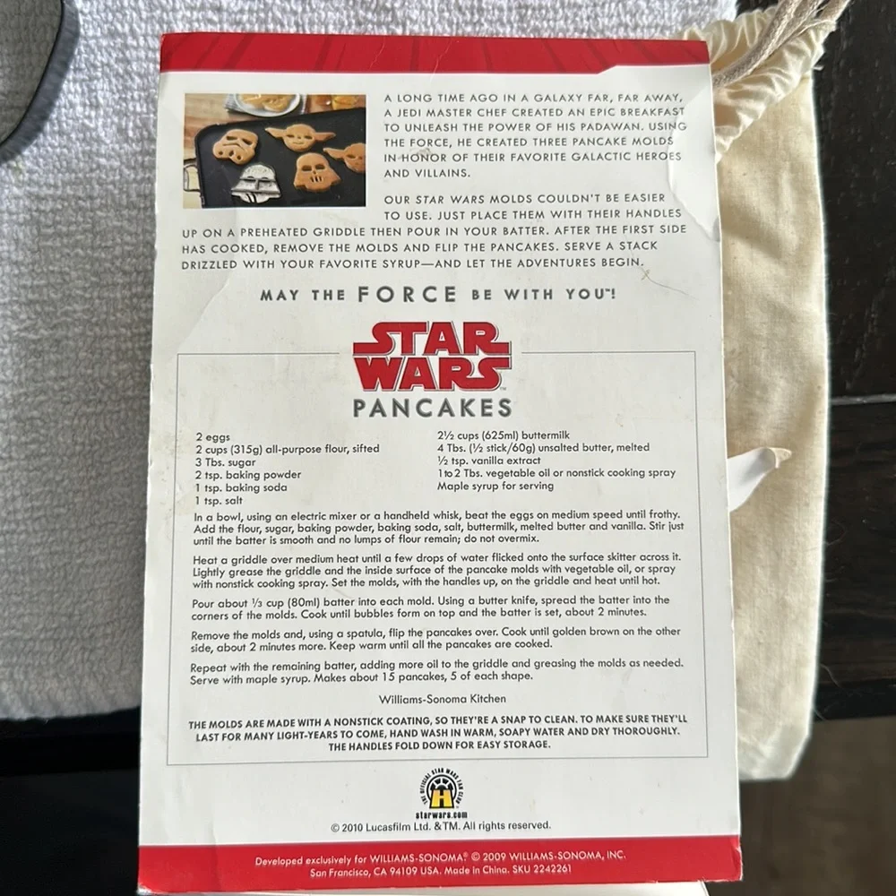 Williams Sonoma Star Wars Pancake Molds
